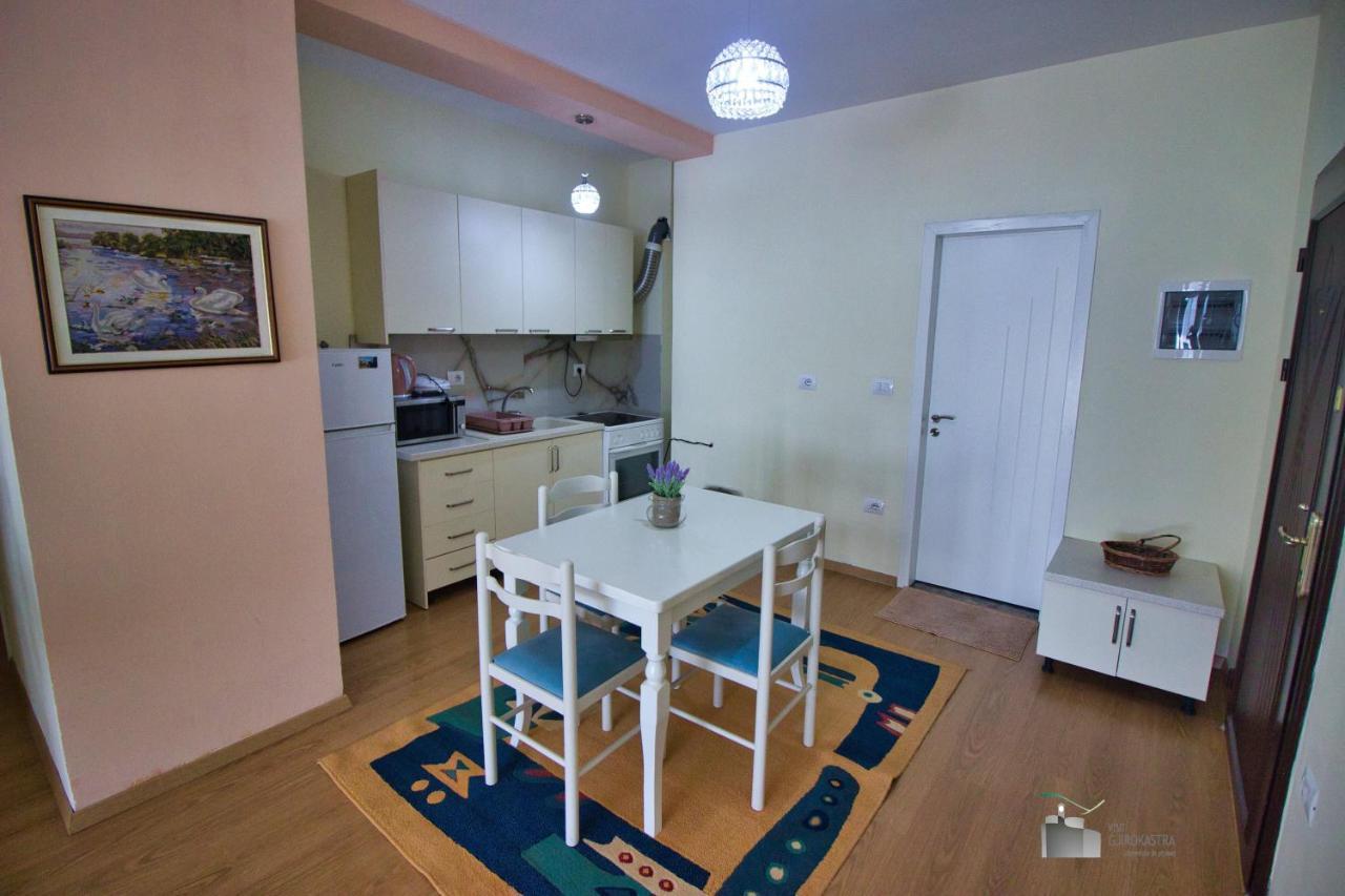 Dai Apartments Gjirokastër Oda fotoğraf