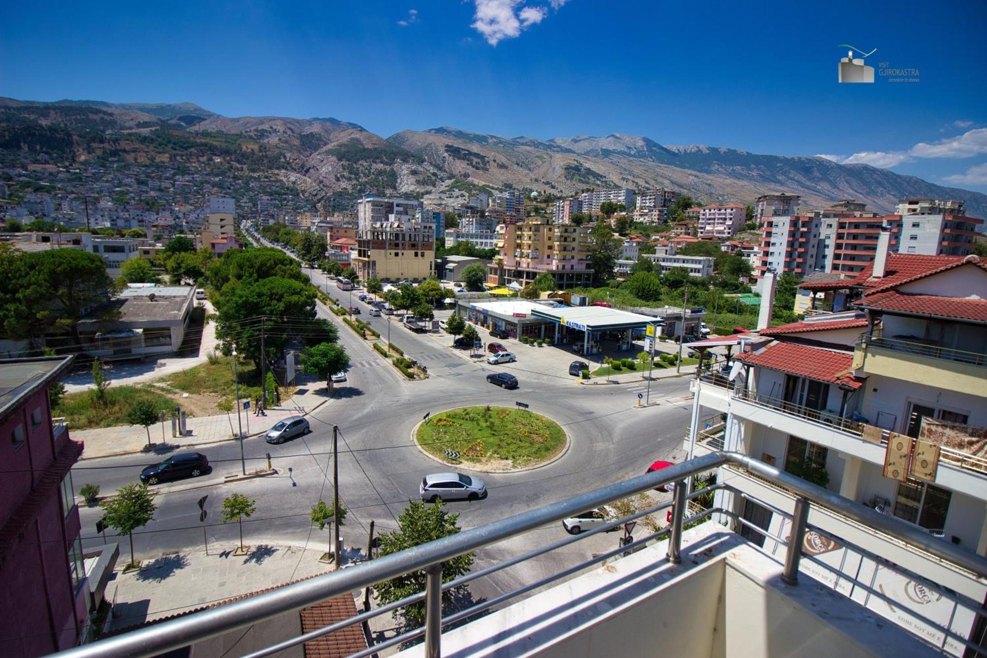 Dai Apartments Gjirokastër Oda fotoğraf